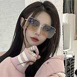 ҵ   ۶     BS4001