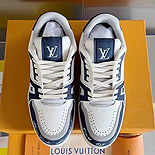 ̺                        YF4944-2