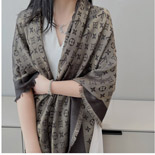 ̺  ũ+ AMY0563-8