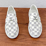 ̺   YF4215-2