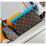 ̺    ũν M81124  22CM