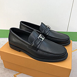 ̺    YF4303