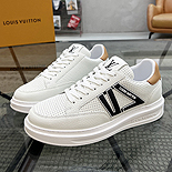 ̺ YF4304-5